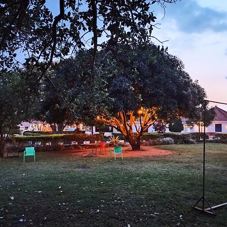 Northern Pearl Gulu Екстер'єр фото